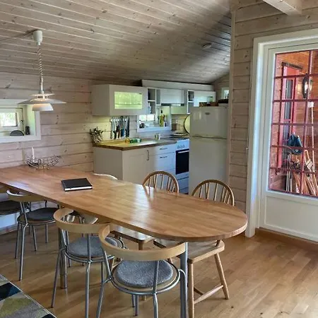 Koselig Familiehytte Pa Vakre - Naer Geilo